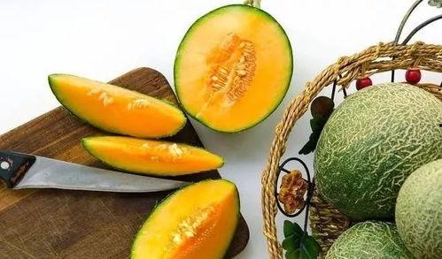 吃瓜群众的小甜瓜图片,夏日清凉,甜蜜滋味尽收眼底